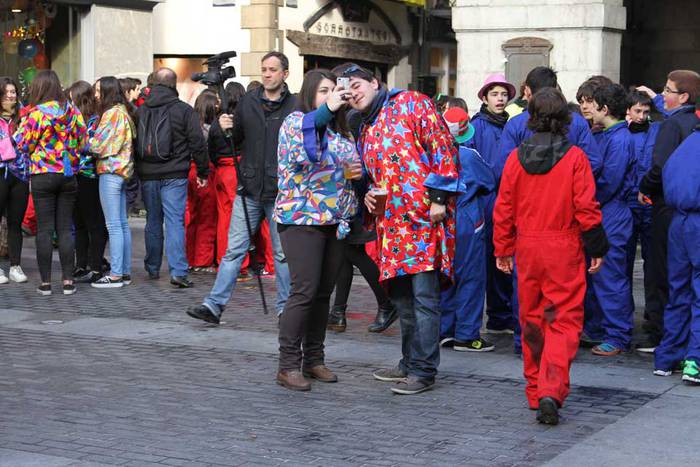 ostegun gizena txupinazoa 2015 2 4 1423761235027