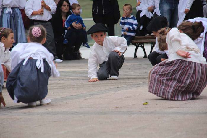 altzon haurrak dantzan 22 1438280898259