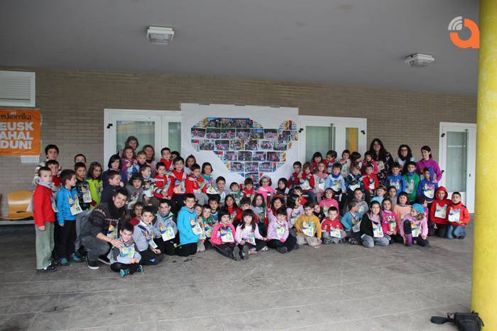 Korrika Txikiak 2015 3 1427128241221