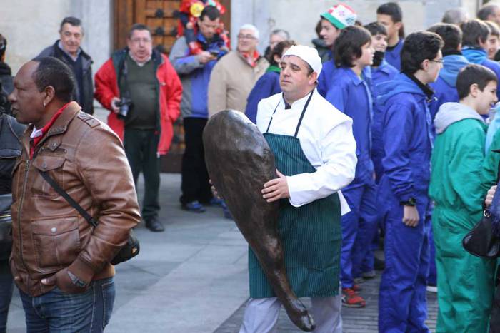 Kaleko giroa, Ostegun Gizena 2015 25 1423757943973