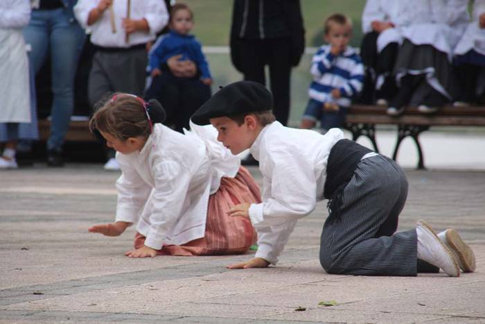 altzon haurrak dantzan 26 1438280899703