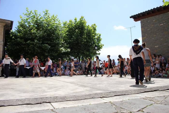 Asteasu jaiak sanpedro 2015 dantzasoka 48 1435582586253