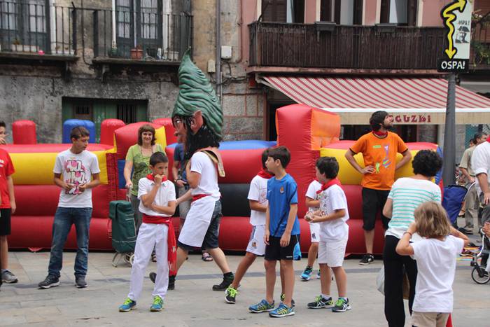 San Fermin Txiki festa Tolosan 2015 8 1436617889091