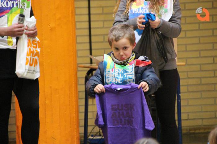 Korrika Txikiak 2015 8 1427128248101