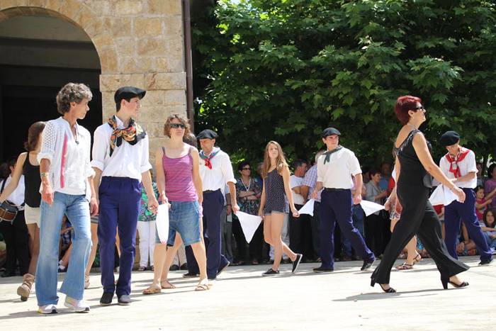 Asteasu jaiak sanpedro 2015 dantzasoka 51 1435582591174