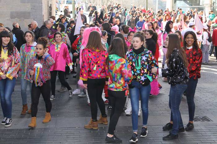 Kaleko giroa, Ostegun Gizena 2015 40 1423757961781