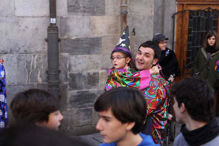 Kaleko giroa, Ostegun Gizena 2015 42 1423757964214