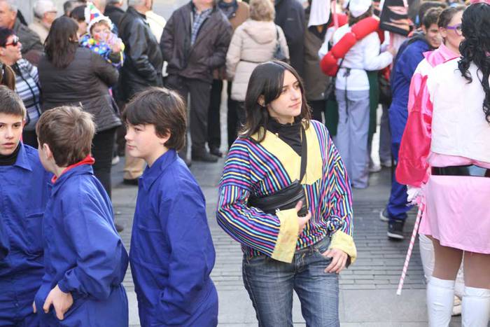 Kaleko giroa, Ostegun Gizena 2015 44 1423757966765