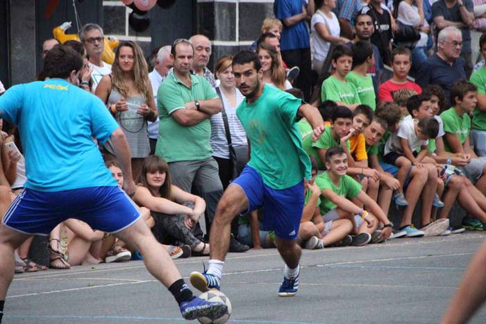 Santio jaietako futbito txapelketa 2015 3 1438009766714