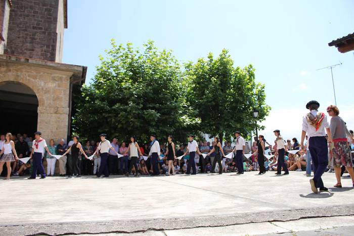 Asteasu jaiak sanpedro 2015 dantzasoka 55 1435582597318