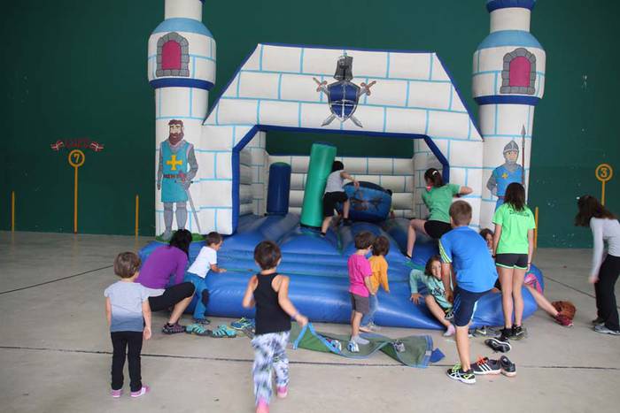 Gazteluko txupinazoa 14 1439554920938