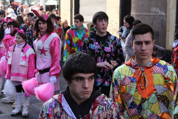 Kaleko giroa, Ostegun Gizena 2015 47 1423757970535