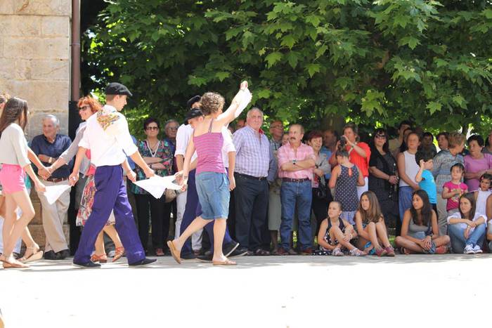 Asteasu jaiak sanpedro 2015 dantzasoka 57 1435582600300