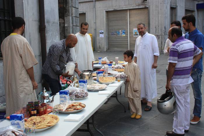 Ramadanaren amaiera 4 1437124286888