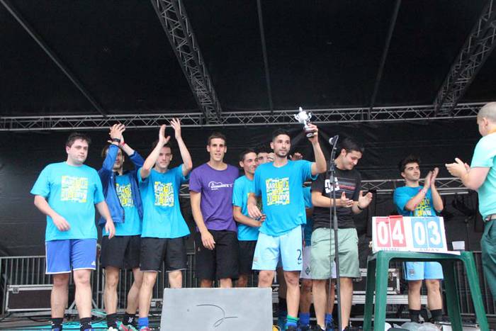 Santio jaietako futbito txapelketa 2015 8 1438009774142