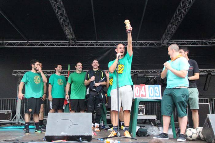 Santio jaietako futbito txapelketa 2015 9 1438009775784