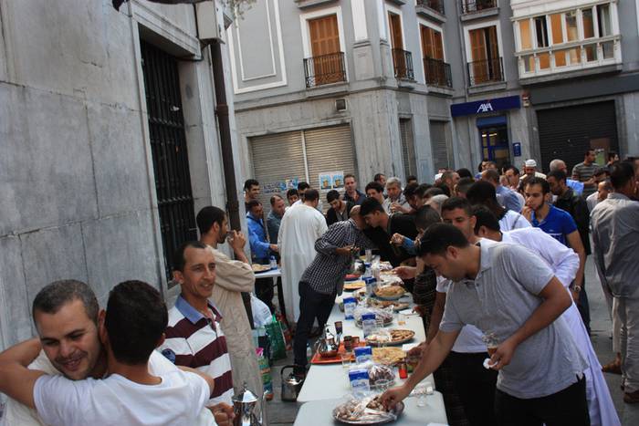 Ramadanaren amaiera 9 1437124295572