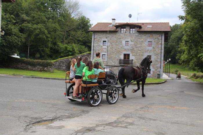 Gazteluko txupinazoa 32 1439554926585