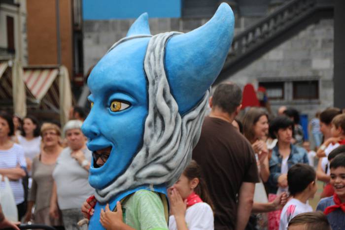 San Fermin Txiki festa Tolosan 2015 16 1436617901453
