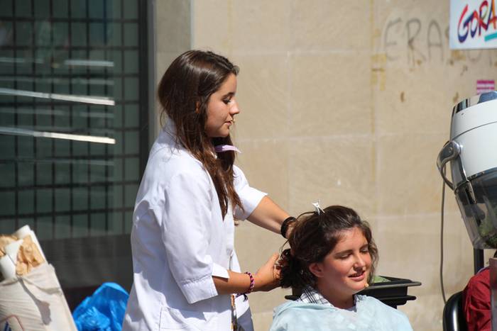 Antzezten ere fin ibili dira 30 1472209566691