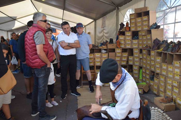 Jendetza mugitzen duen eguna 60 1538313833185