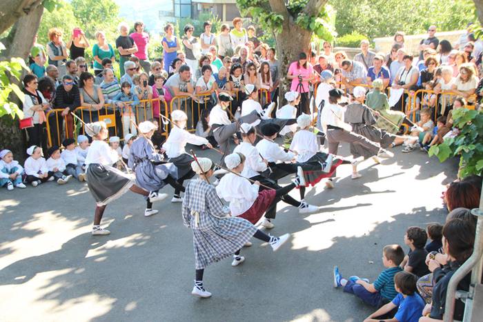 Hiru egunez iraun du festak  55 1496684641668