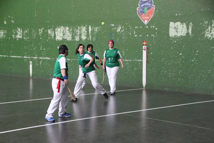 Behar Zana Emakumeen Pala Tx 8 1520711091157