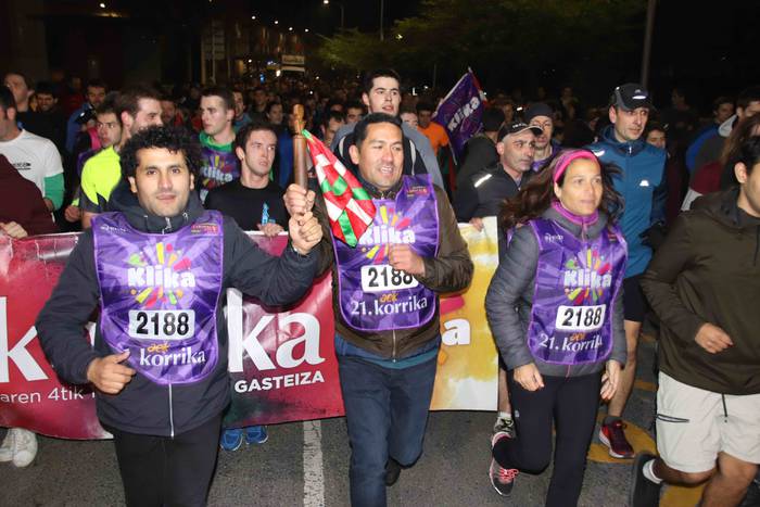 Orain, gaur eta hemen, dena  18 1555133852105