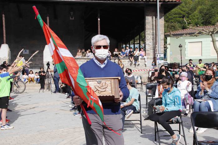 Irurako Kutxa Bira iruditan 13 1619287428624