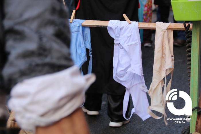 Irudimenak gainezka egin du 145 1488128111070