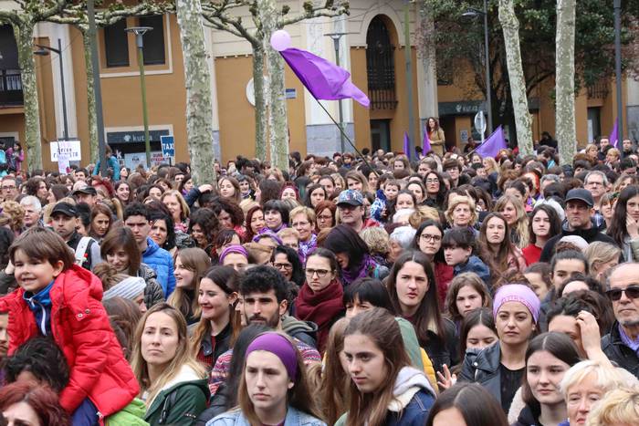 Inoizko mobilizaziorik jende 62 1552060363113