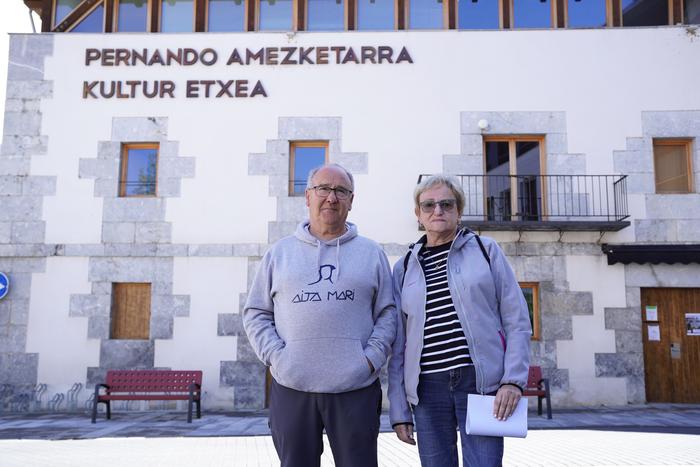 «Ez dugu herrian gertatzen denaren ikusle huts izan nahi»