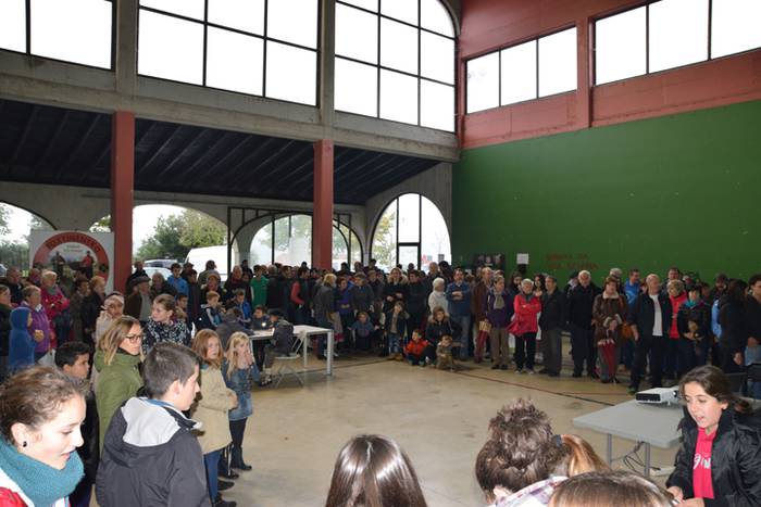 Azoka omenaldi eta guzti 6 1478445809994