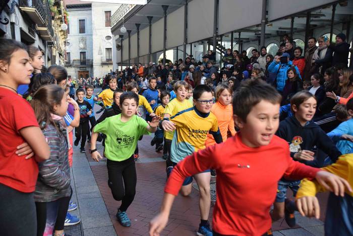 Mozorroarekin edo gabe, korrika 82 1546421552164