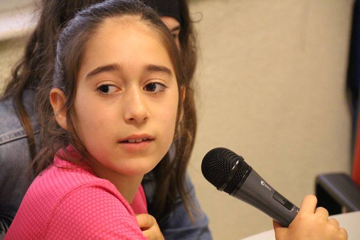 Samaniego ikastetxearen bisita Atarian 64 1465988975402