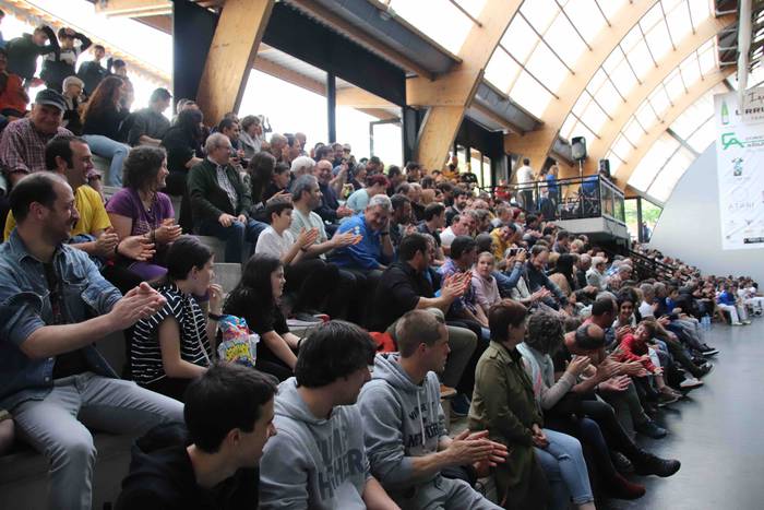 Behar Zana Bertso Pilota 75+ 45 1651349715231