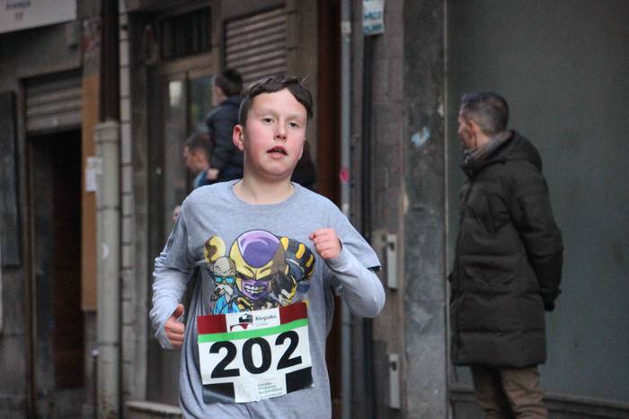 Lehiarik gabe korrika, Alegi 26 1577811889100