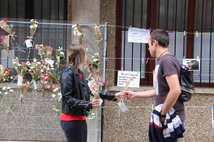 Esker hitzak, loreekin 32 1592050832385