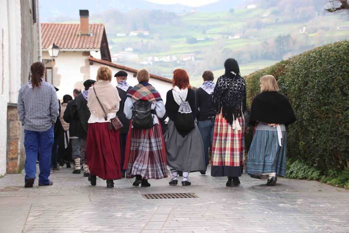 Gabon gaua 2018 Asteasu 135 1545654517172