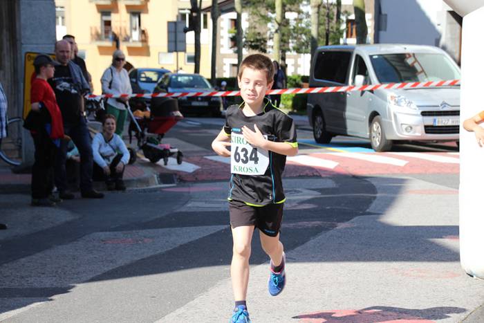 Haur, gazte eta heldu krosea 60 1491742143399