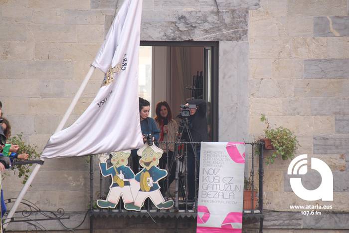 ataria lanean 9 1488359726301