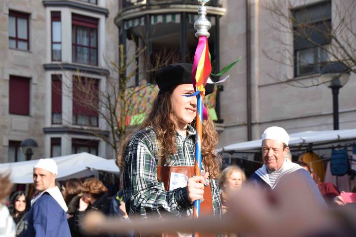 Danbor hotsak, txikienen esk 11 1551547497001