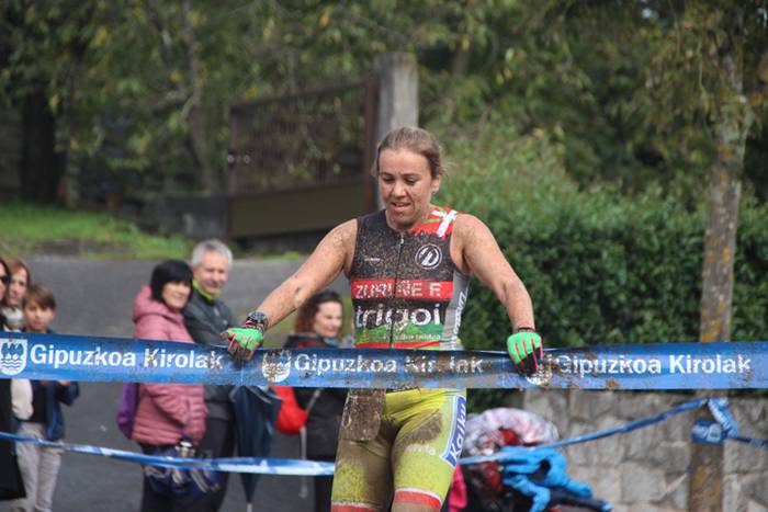 Jon Erguin eta Zuriñe Frutos 126 1508692513090