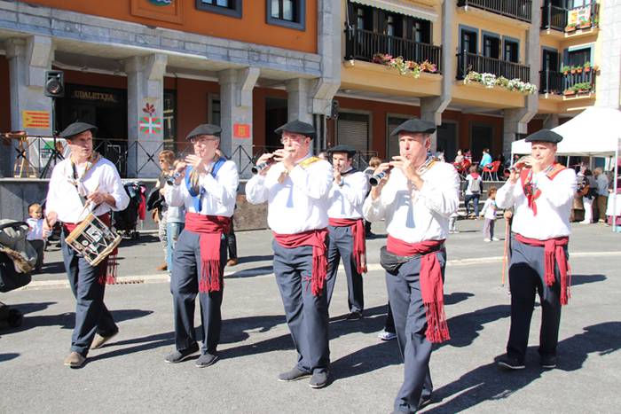 Lurraren zaindari direnen er 49 1507466301153