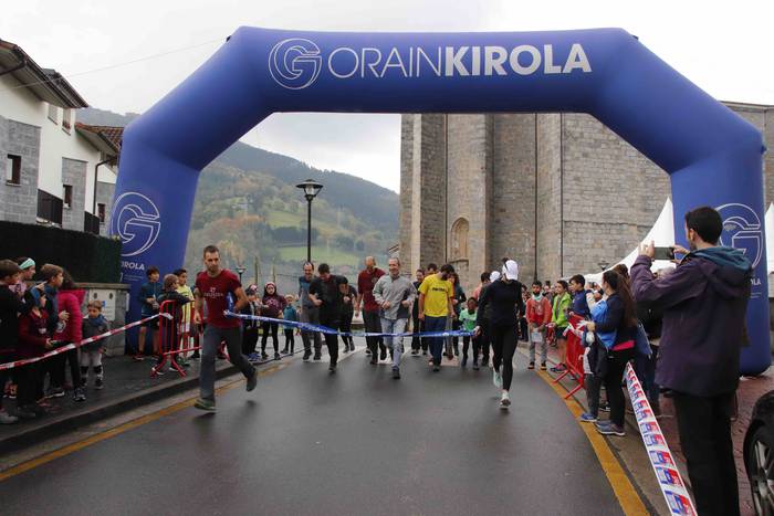 Ume krosa egin dute Amasako  32 1636802243842