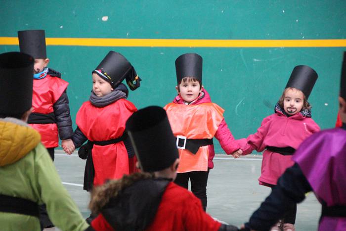 Eguraldi txarrari, musika et 9 1517594767617