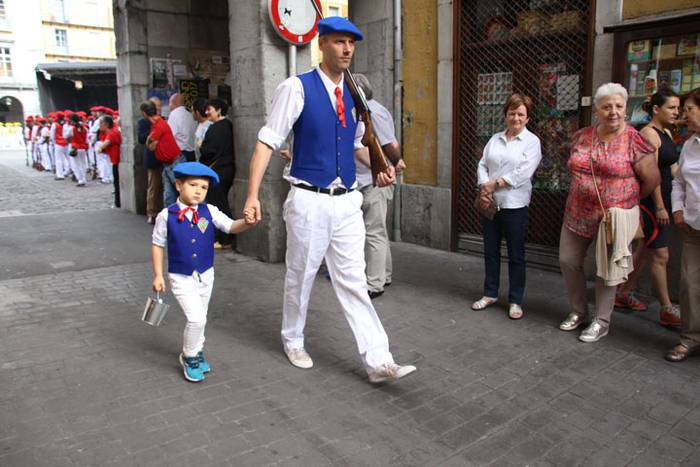 Lizarrez apaindutako kaleeta 146 1498311992594