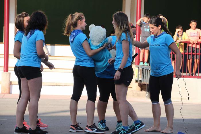 Lehiatik gutxi, festatik ask 60 1534074505818