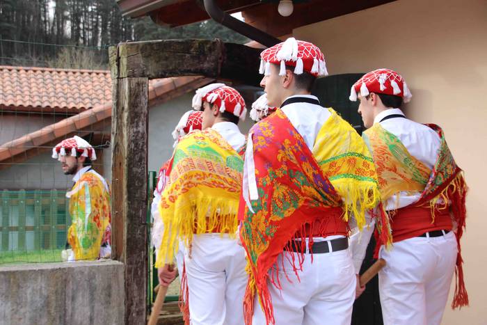 Lo zegoena, esnatu dute Abal 17 1551613627388