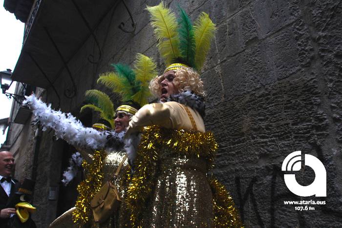 Pijamen iraultzak hartu du T 45 1488100100341